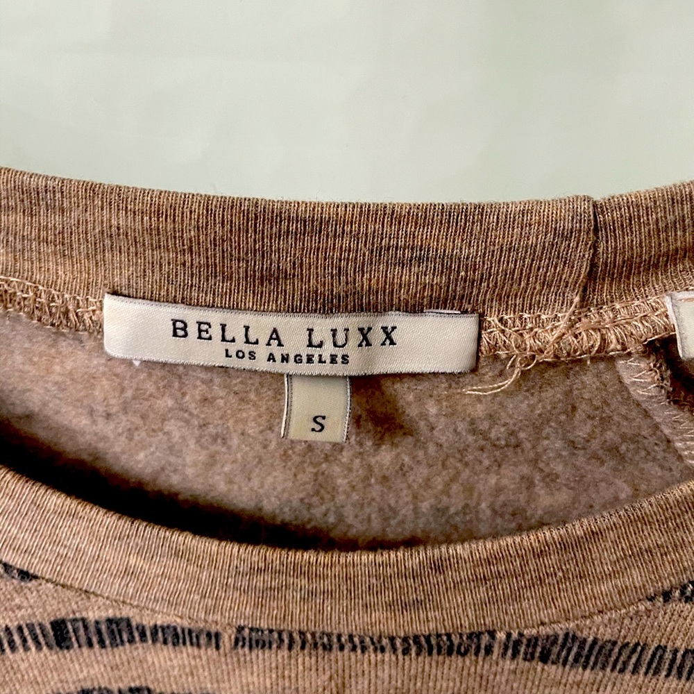 Bella Luxx! SUPER soft sweatshirt! NWOT